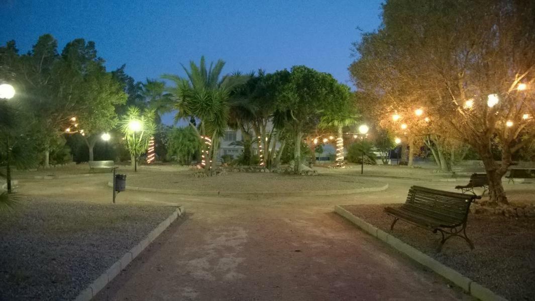 Residencia Marista Santa Maria Del Mar Guardamar del Segura Exterior foto